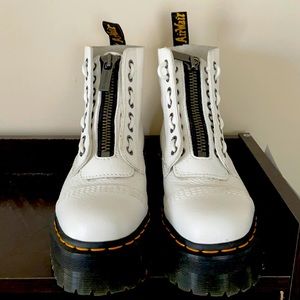 DOC MARTEN all white zip up platform boots
